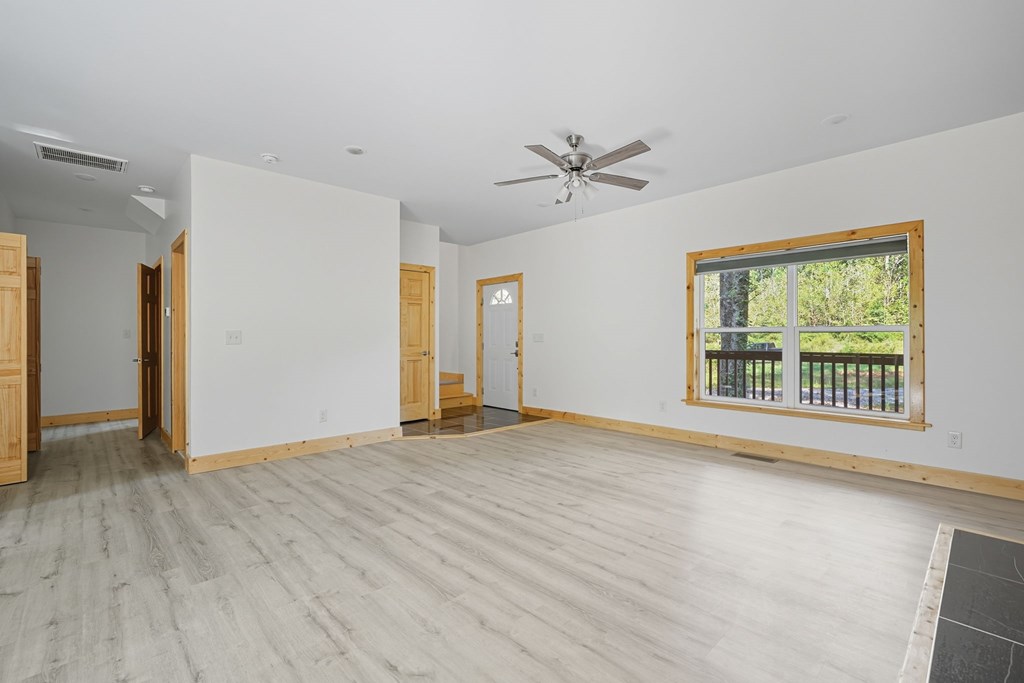 418969 Talking Rock Residential