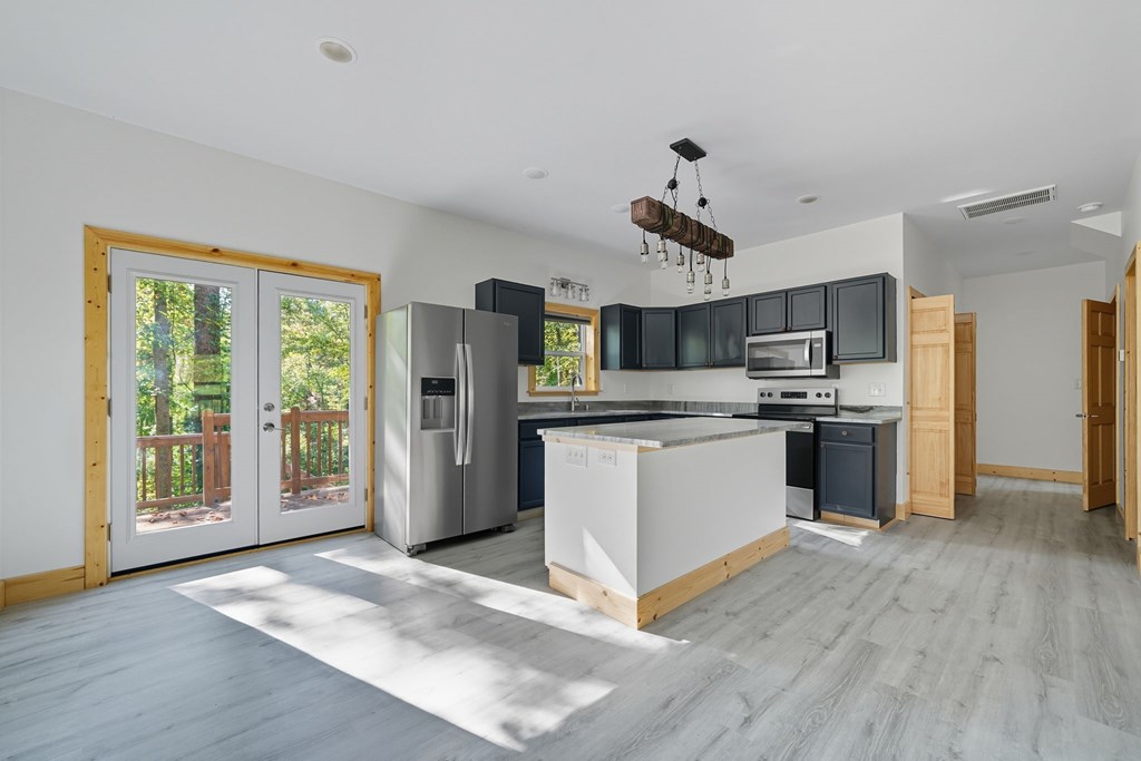 418969 Talking Rock Residential