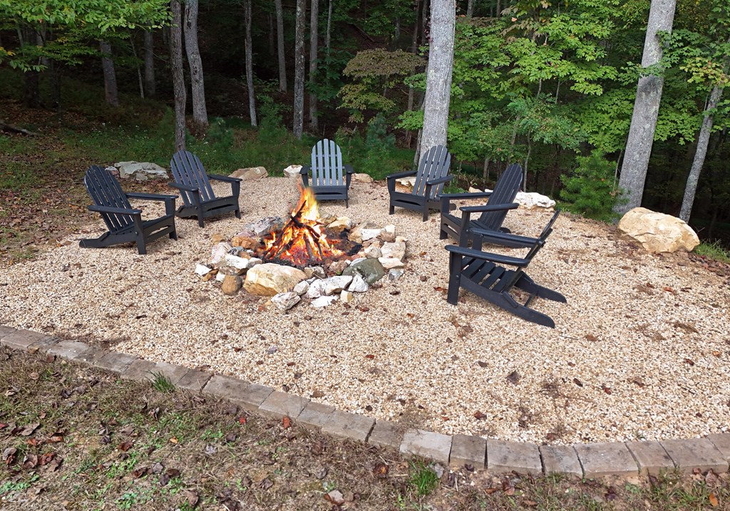 418985 Morganton Residential