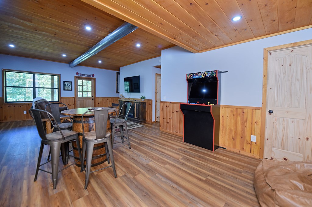 418985 Morganton Residential