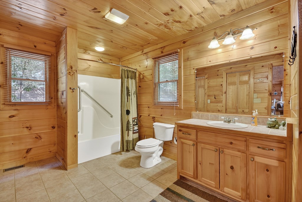 419011 Blue Ridge Residential