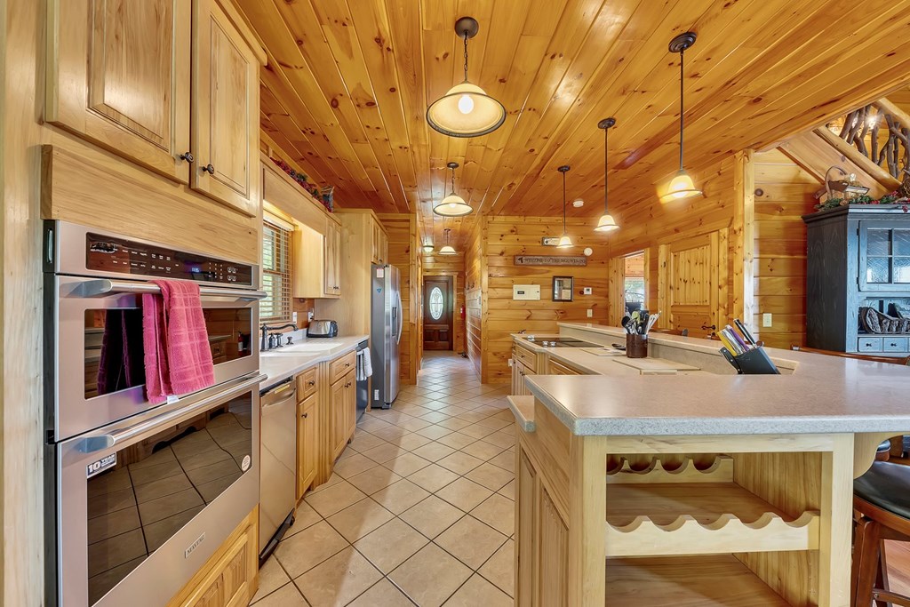 419017 Mineral Bluff Residential
