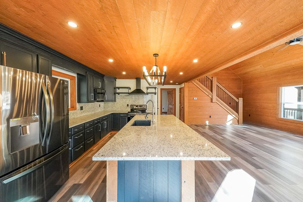 419021 Ellijay Residential
