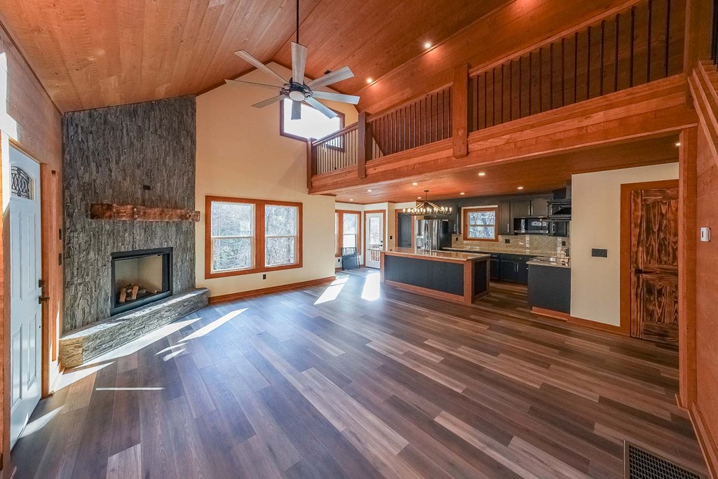 419021 Ellijay Residential