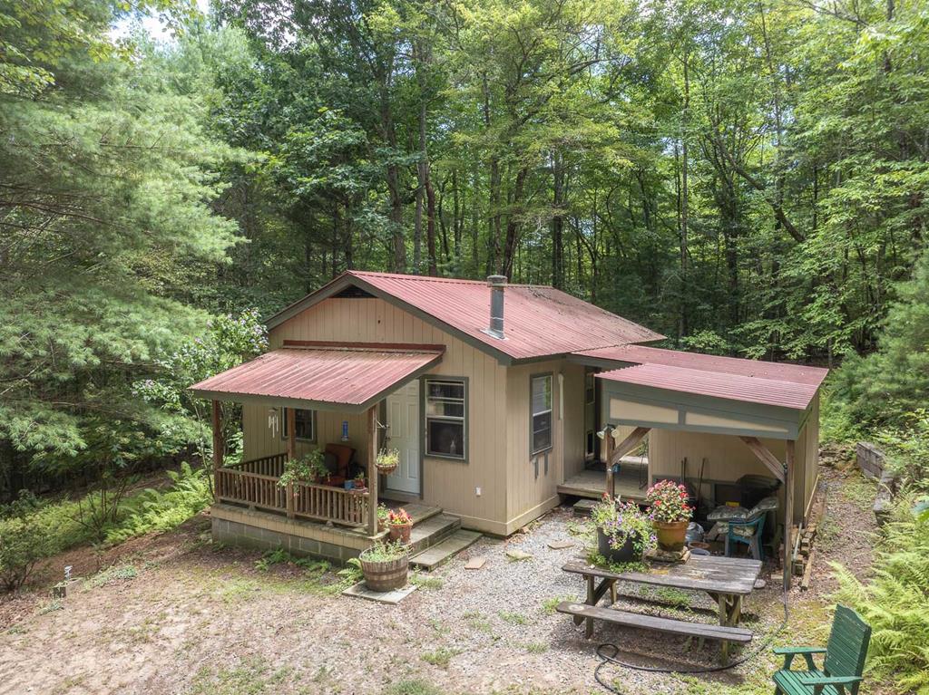 419033 Mineral Bluff Residential