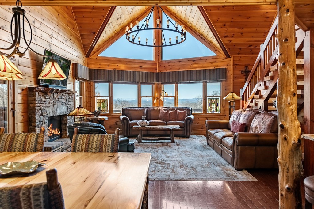 419042 Blue Ridge Residential