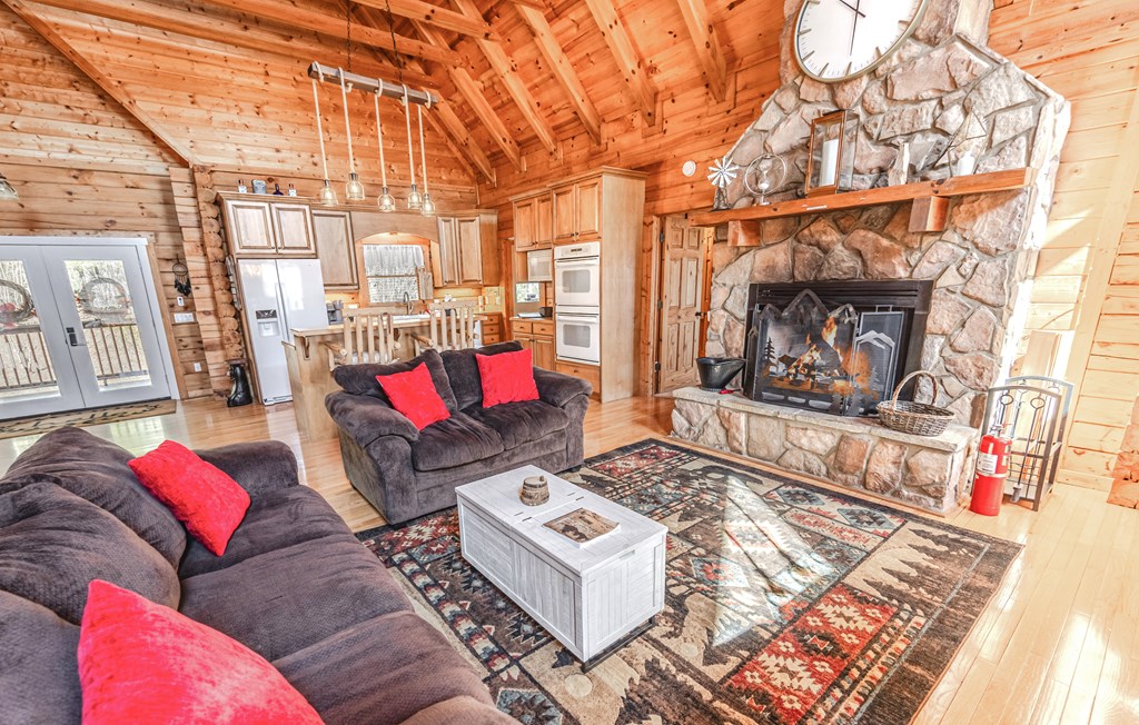 419043 Ellijay Residential