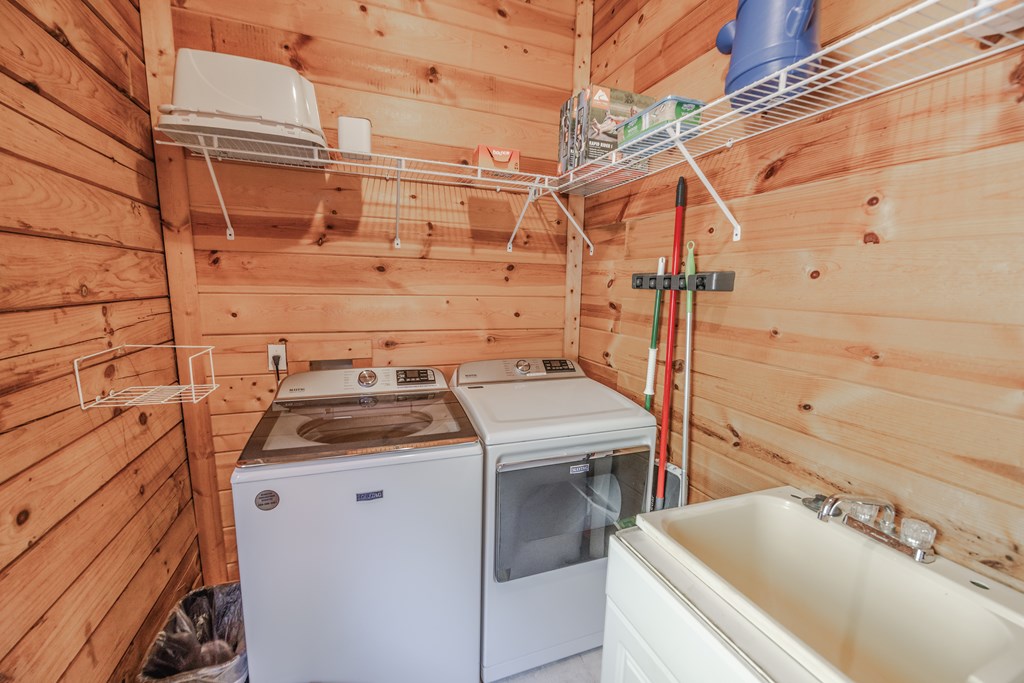 419043 Ellijay Residential