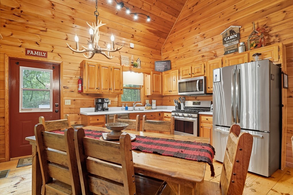 419048 Ellijay Residential