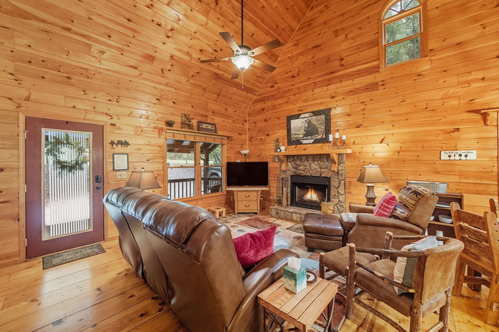 419048 Ellijay Residential