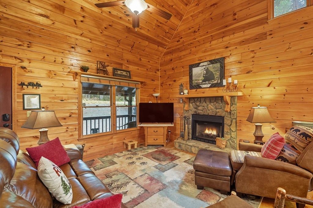 419048 Ellijay Residential