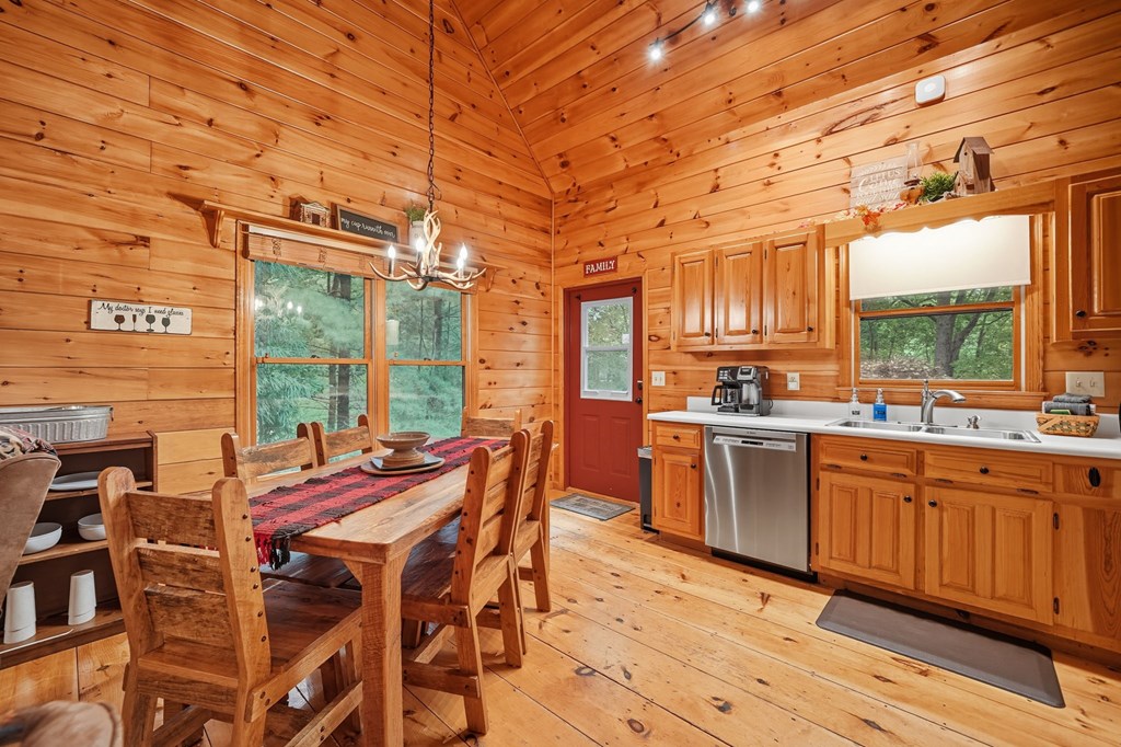 419048 Ellijay Residential