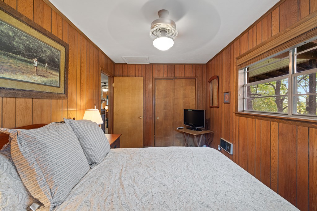 419049 Blue Ridge Residential