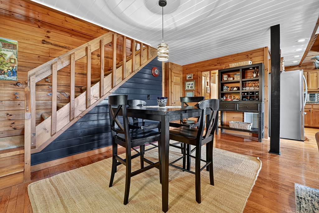 419053 Blue Ridge Residential