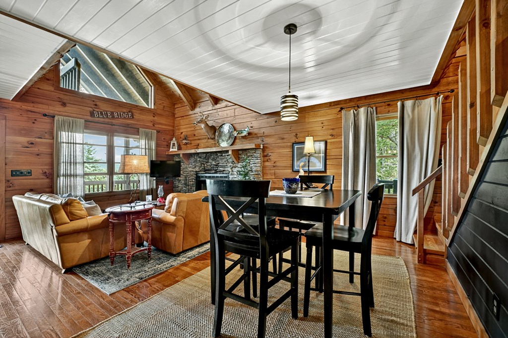 419053 Blue Ridge Residential