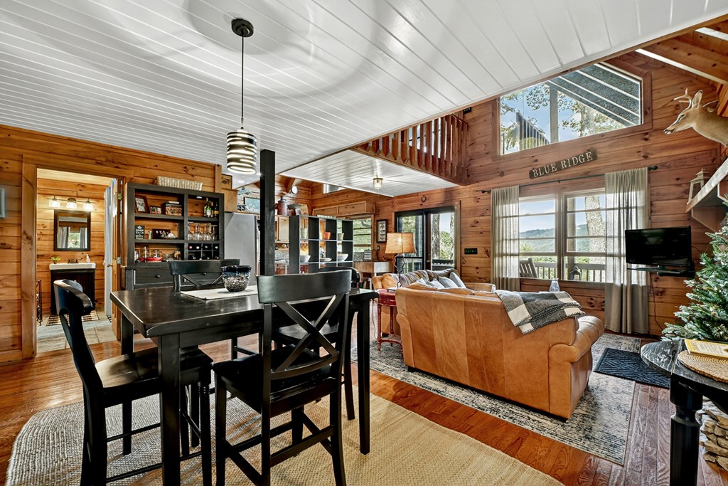 419053 Blue Ridge Residential