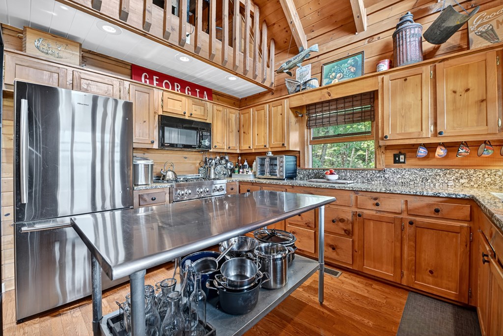419053 Blue Ridge Residential