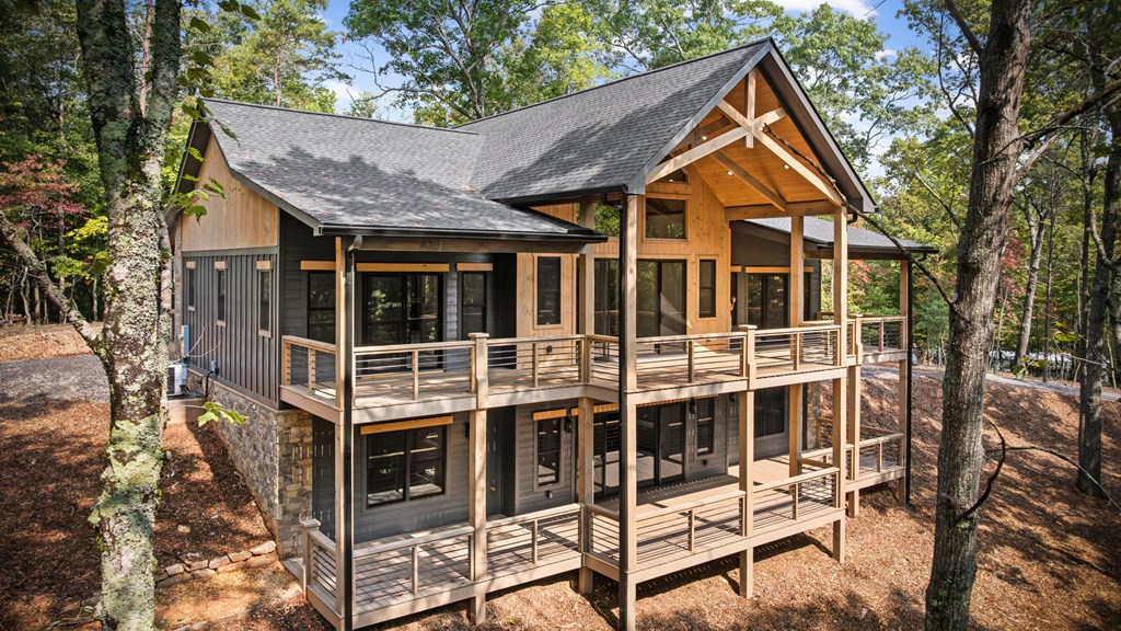 419069 Mineral Bluff Residential