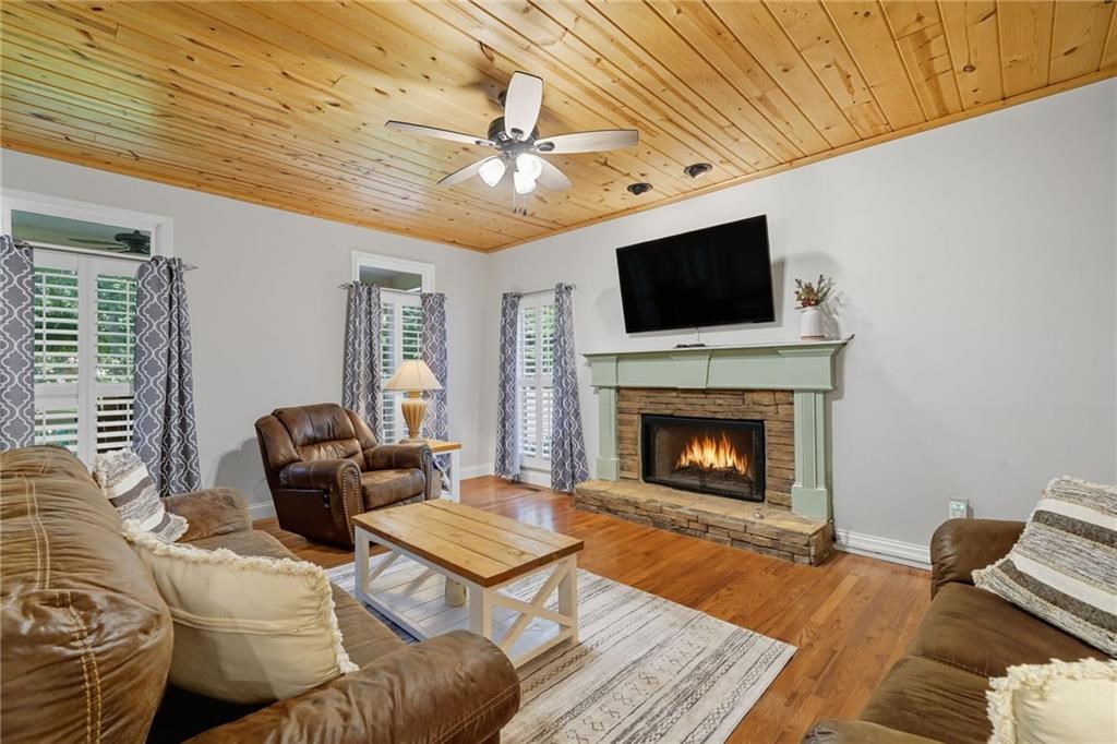 419077 Jasper Residential