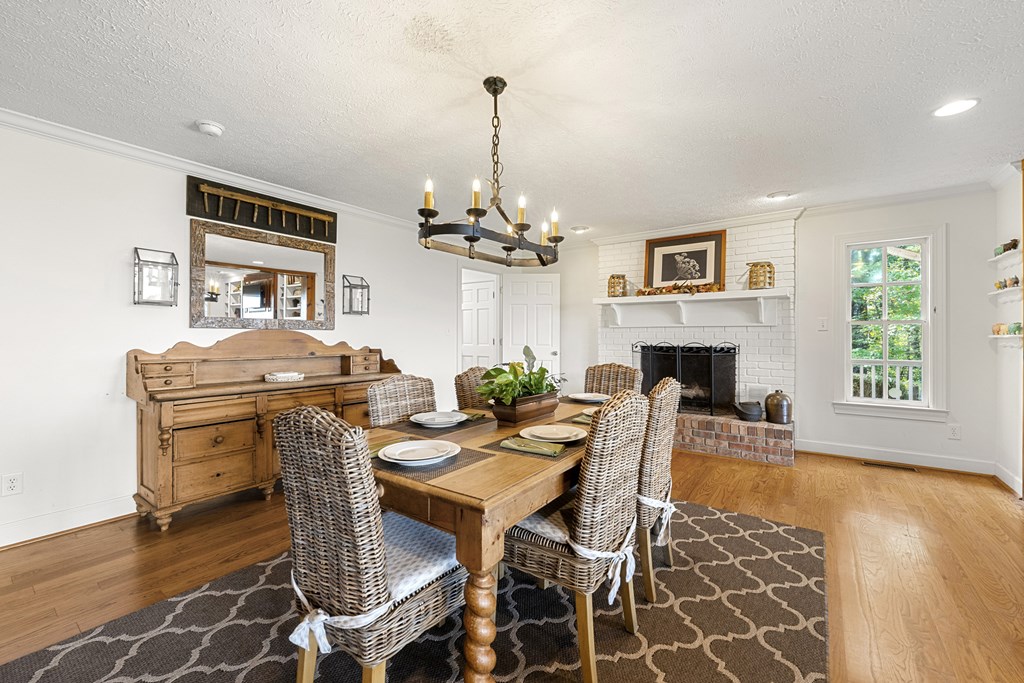 419079 Clarkesville Residential