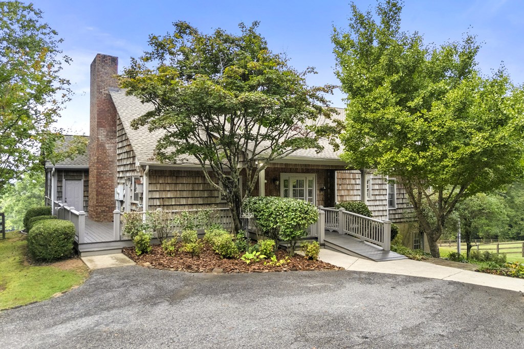 419079 Clarkesville Residential