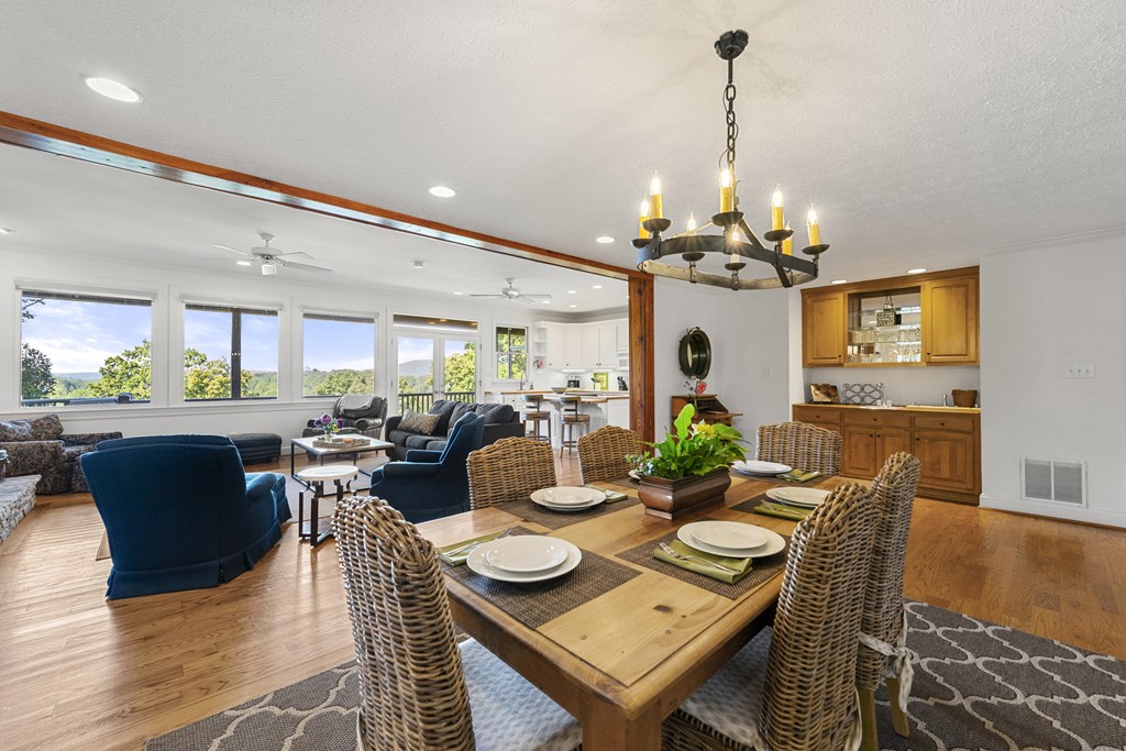 419079 Clarkesville Residential