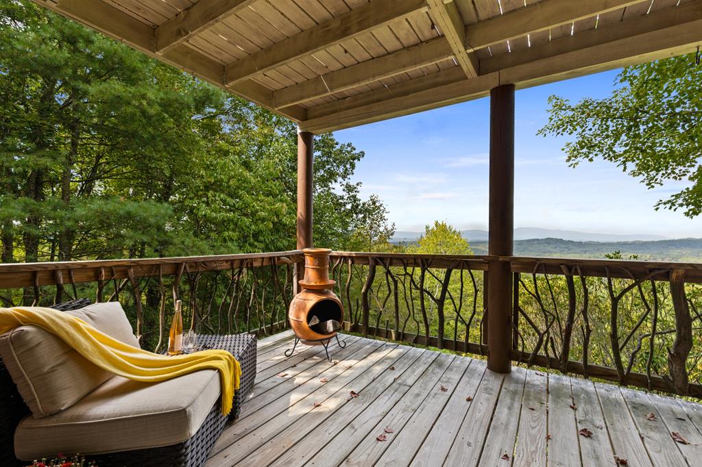 419081 Mineral Bluff Residential
