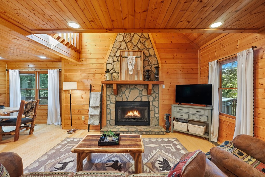 419085 Ellijay Residential