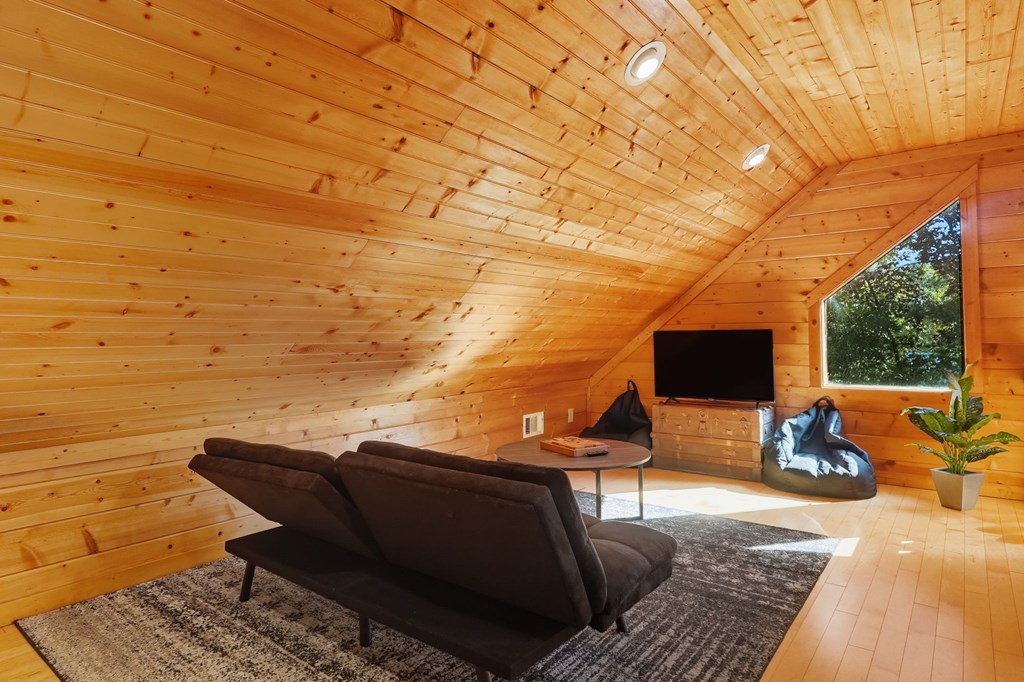 419085 Ellijay Residential