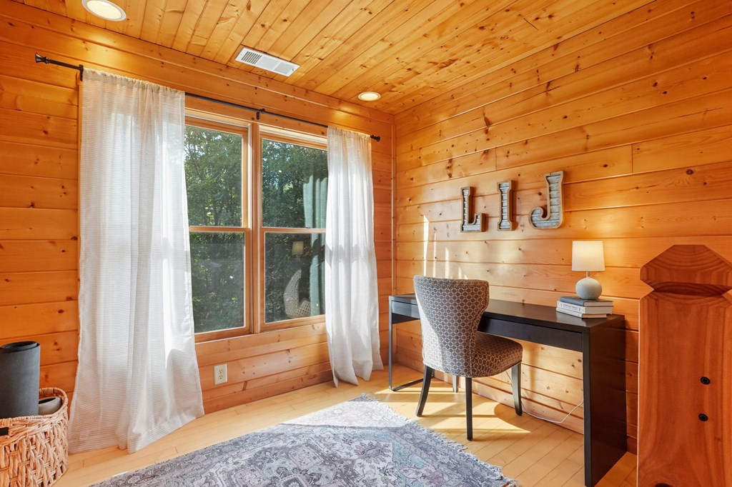 419085 Ellijay Residential