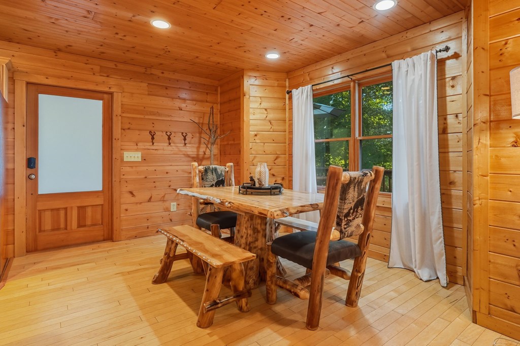 419085 Ellijay Residential