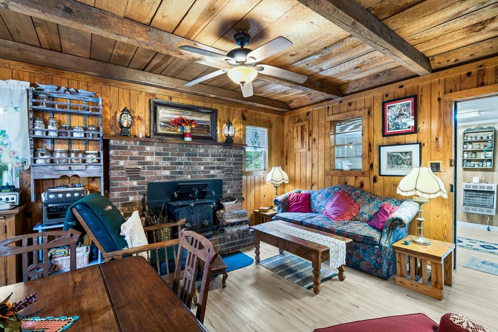 419087 Murphy Residential