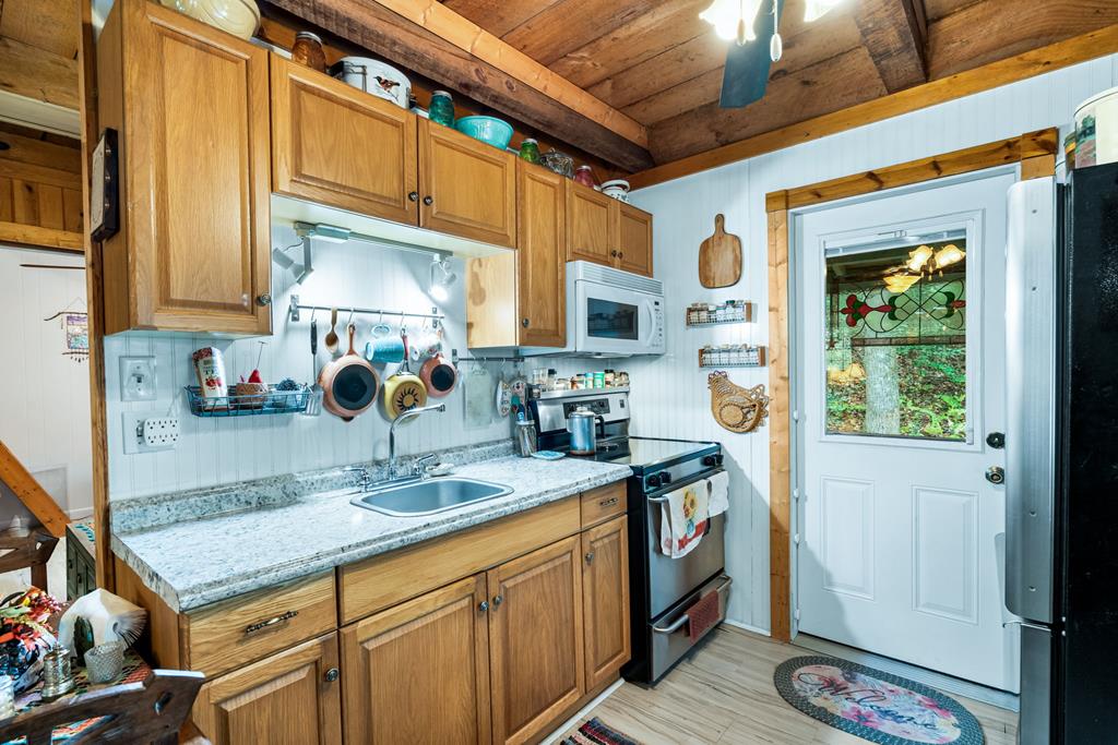 419087 Murphy Residential