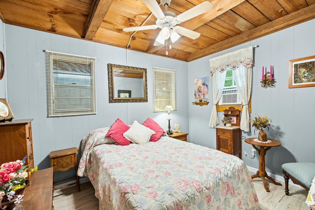 419087 Murphy Residential