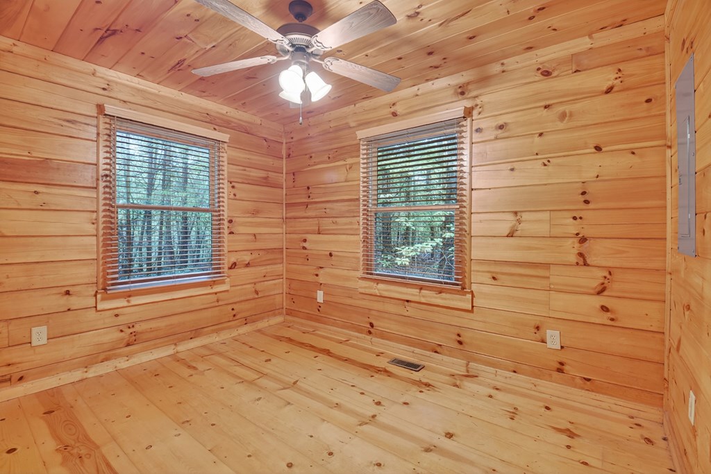 419093 Cherry Log Residential