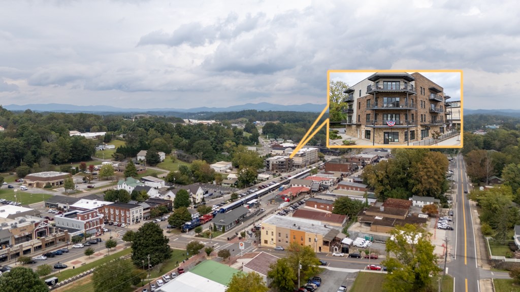 419094 Blue Ridge Condominium