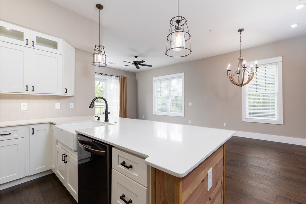 419094 Blue Ridge Condominium