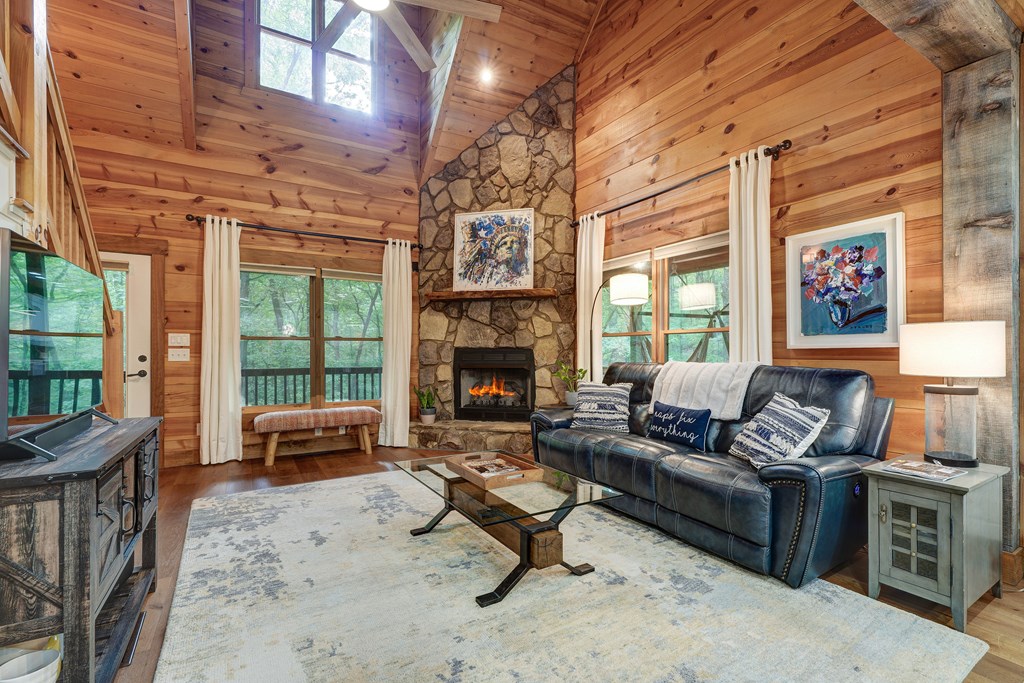 419095 Ellijay Residential