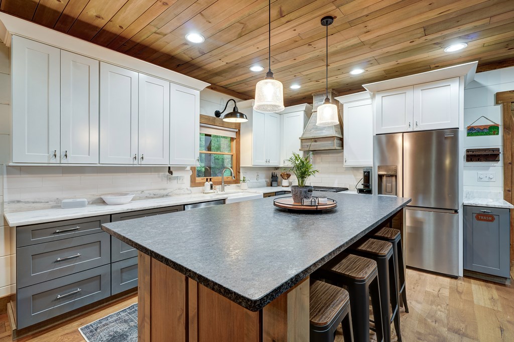 419095 Ellijay Residential