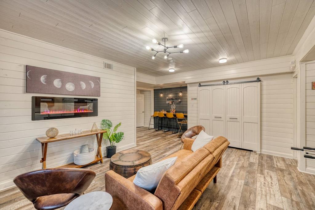419103 Blue Ridge Residential