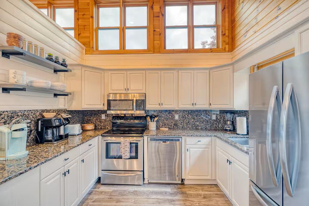 419103 Blue Ridge Residential