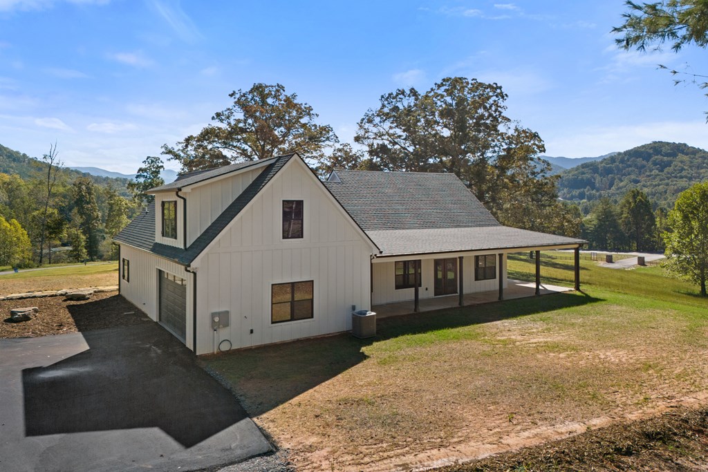419108 Hayesville Residential