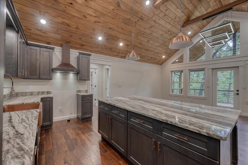 419116 Blue Ridge Residential