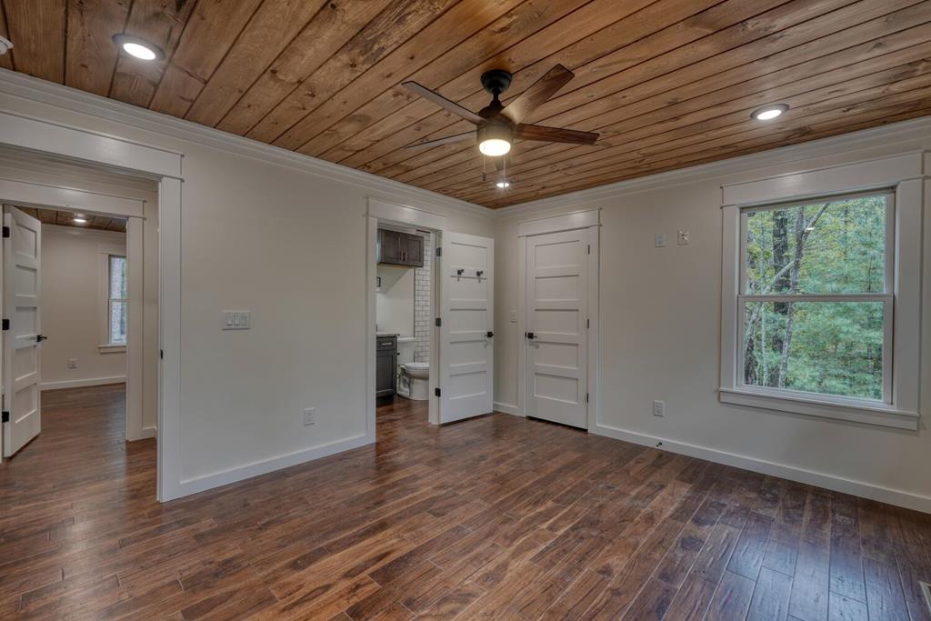 419116 Blue Ridge Residential