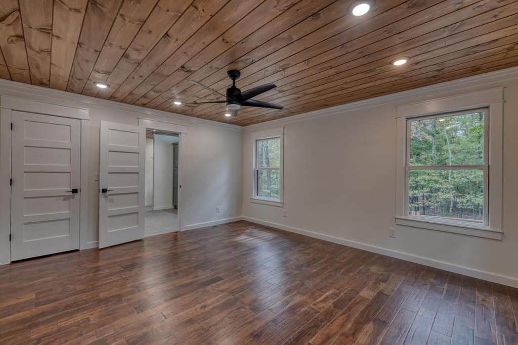 419116 Blue Ridge Residential