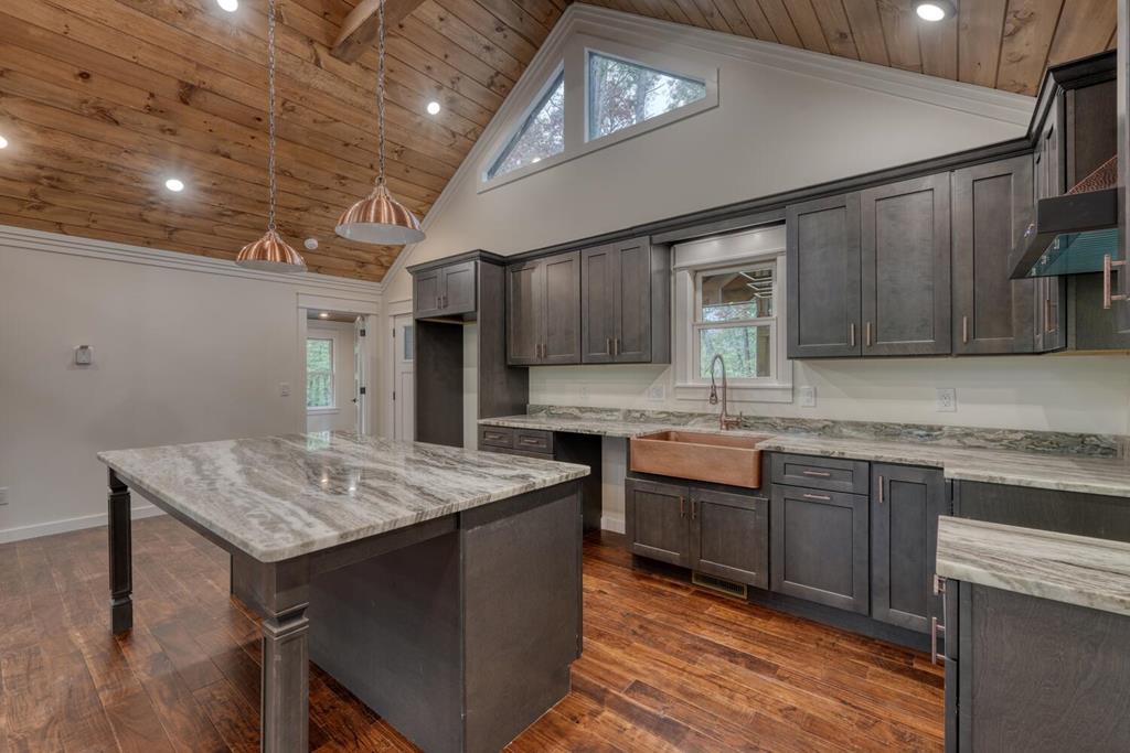 419116 Blue Ridge Residential
