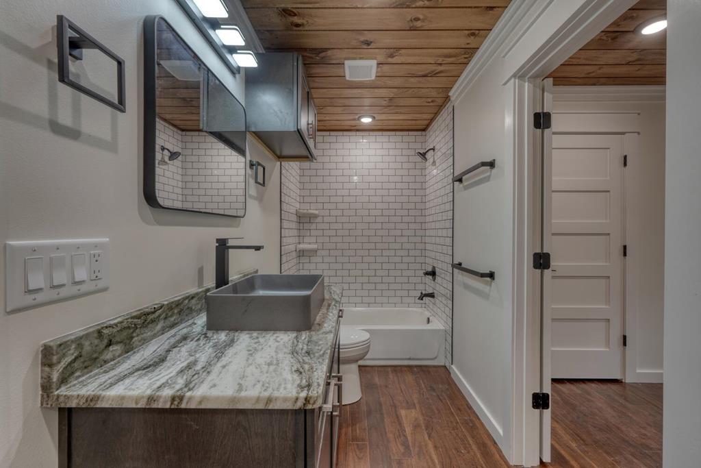 419116 Blue Ridge Residential