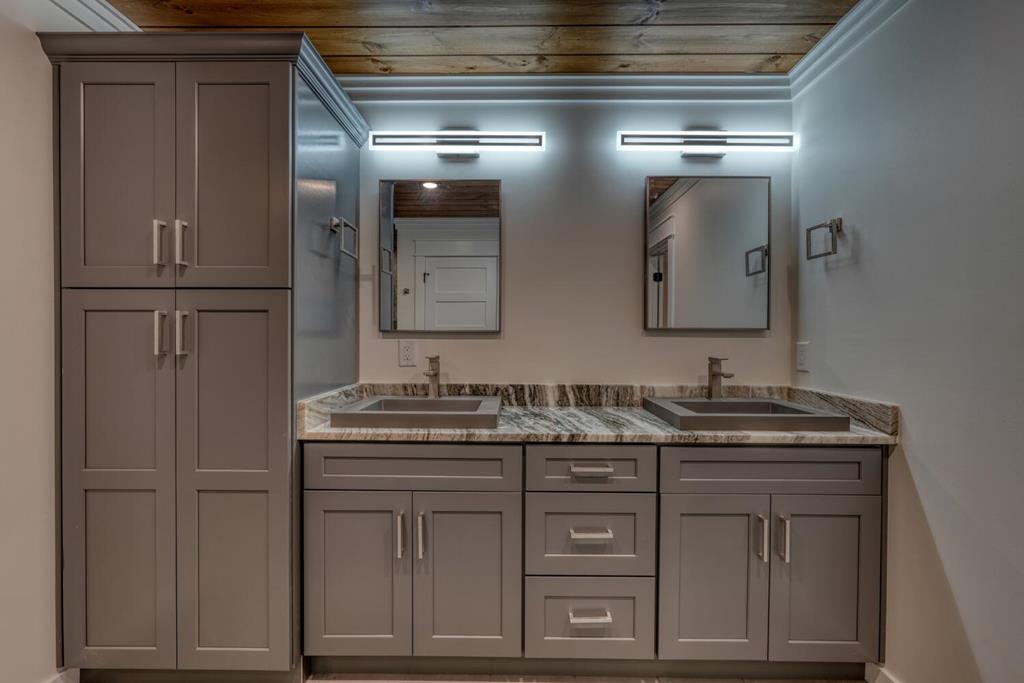 419116 Blue Ridge Residential