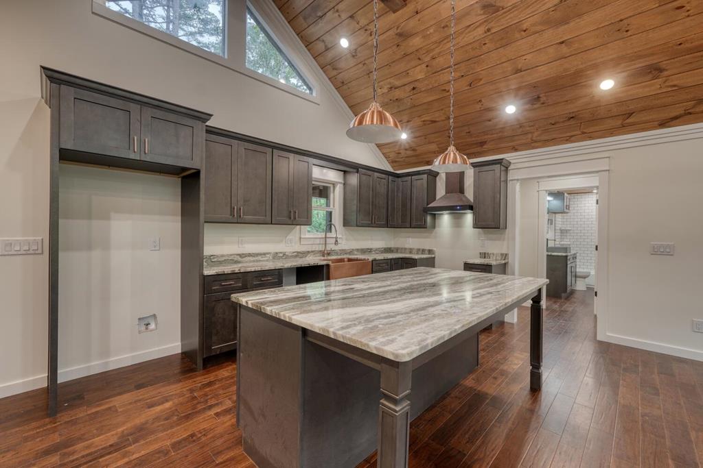 419116 Blue Ridge Residential