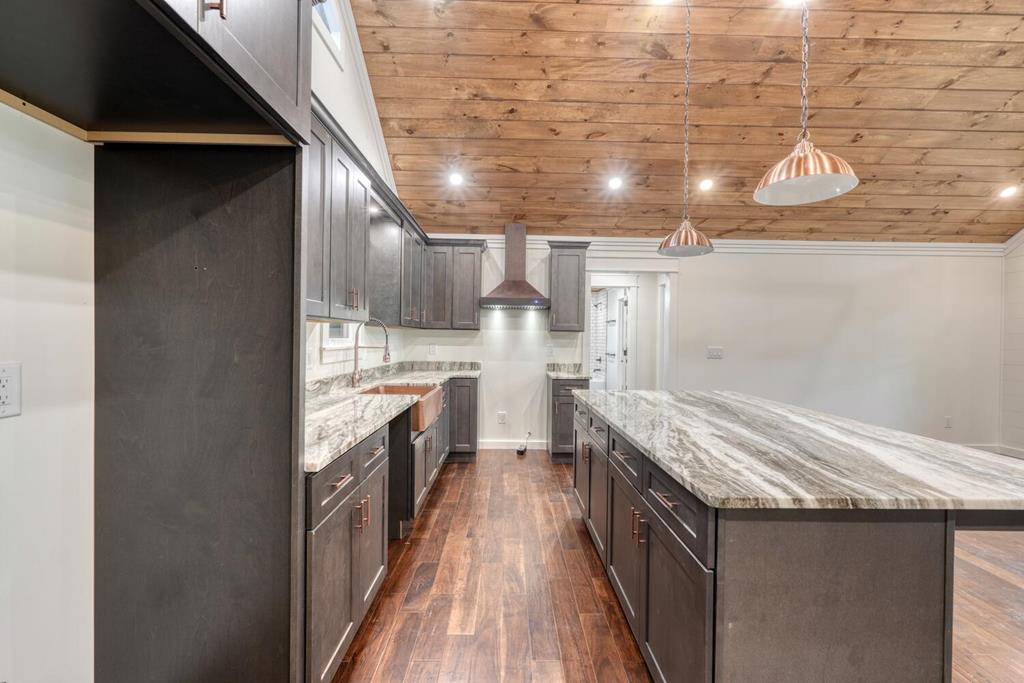 419116 Blue Ridge Residential